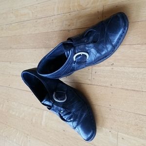 Joseph Siebel Women's Black 2" Pumps